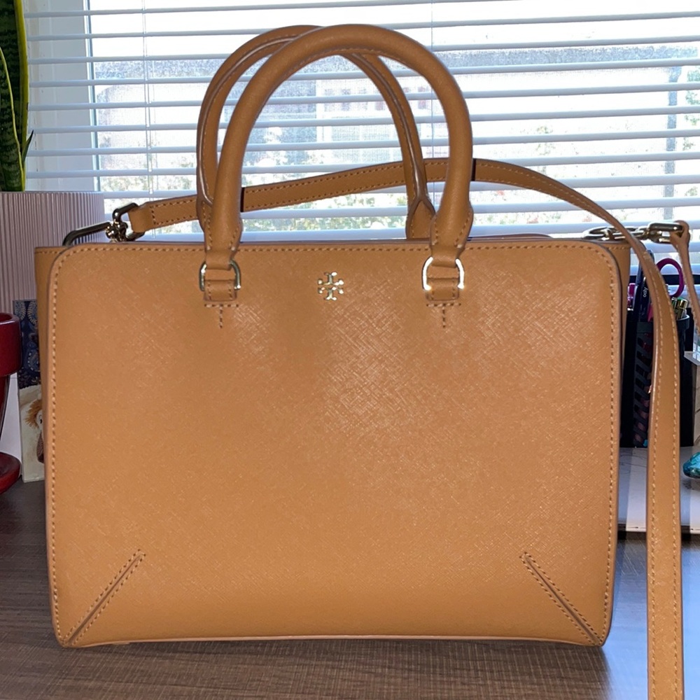 Tory Burch Brown Robinson purse
